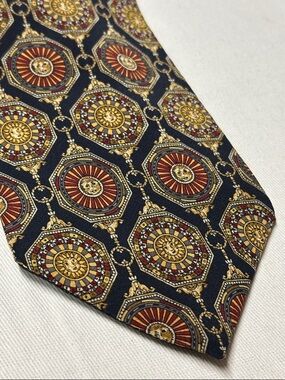 Classic Medallion Black & Red Men's Silk Tie